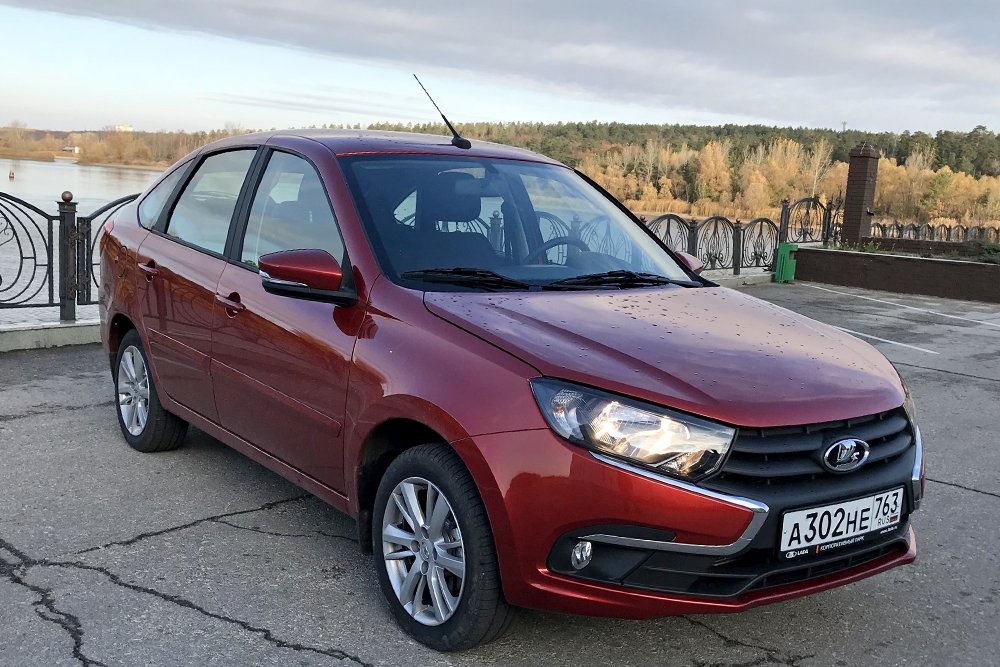 Еще дешевле: АвтоВАЗ предлагает очень большие скидки на автомобили Lada