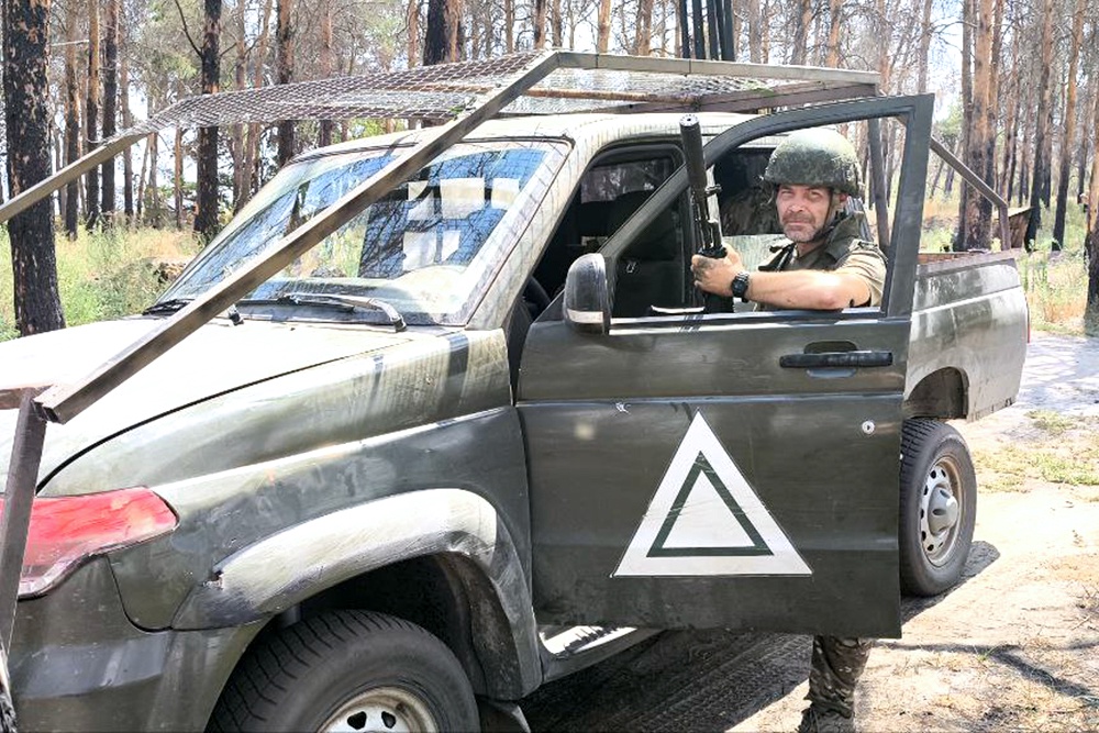 Дроны ВСУ пытаются не дать подвезти боеприпасы на передовую