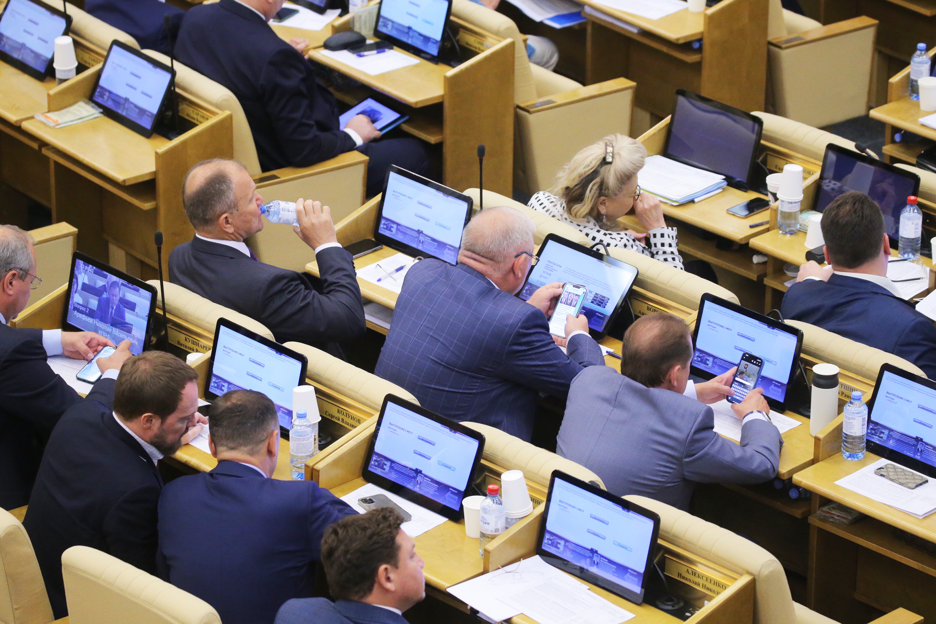 Организациям и ИП могут установить прямой запрет на повышение цен в период ЧС