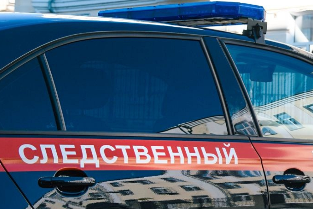 Два инспектора ГИБДД с помощниками арестованы в подозрении во взяточничестве