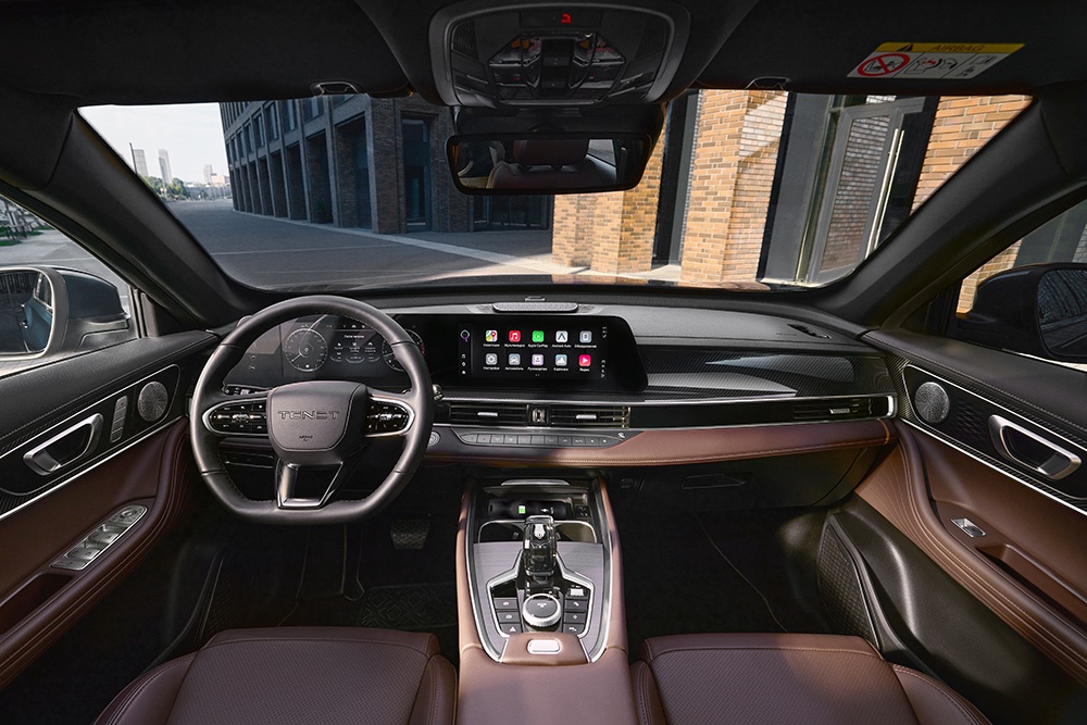 Вместо Volkswagen Tiguan. Представлен кроссовер Tenet T7, который выпускают на бывшем российском заводе Volkswagen