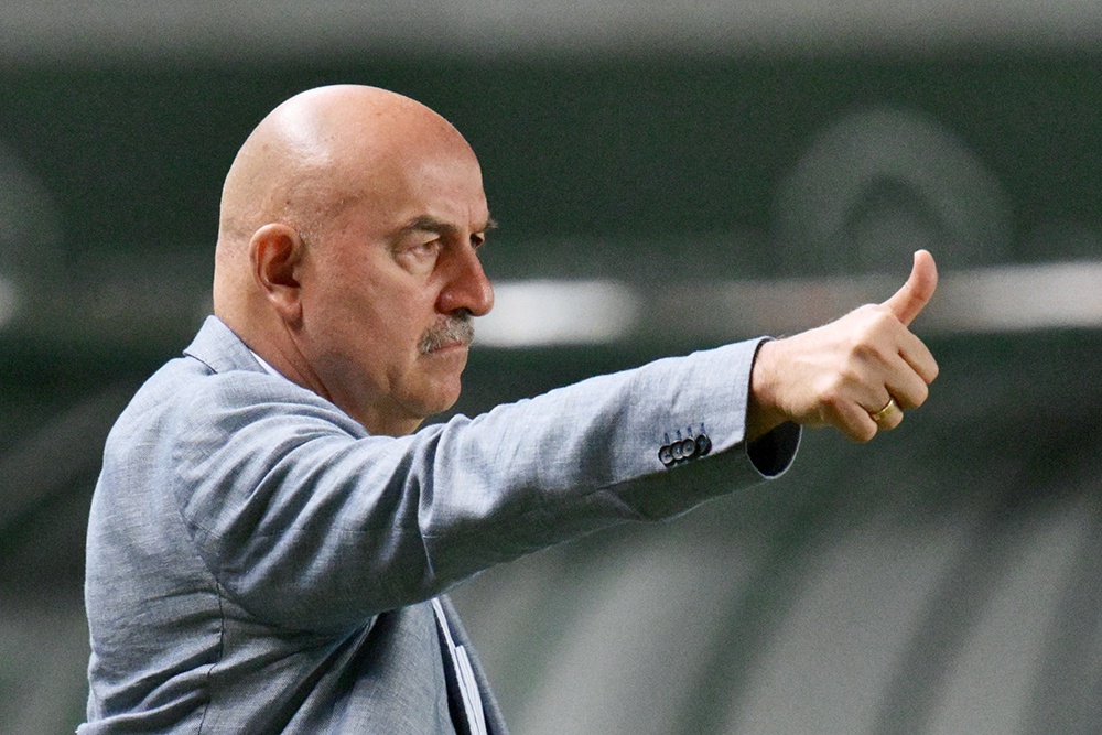 тренер Станислав Черчесов