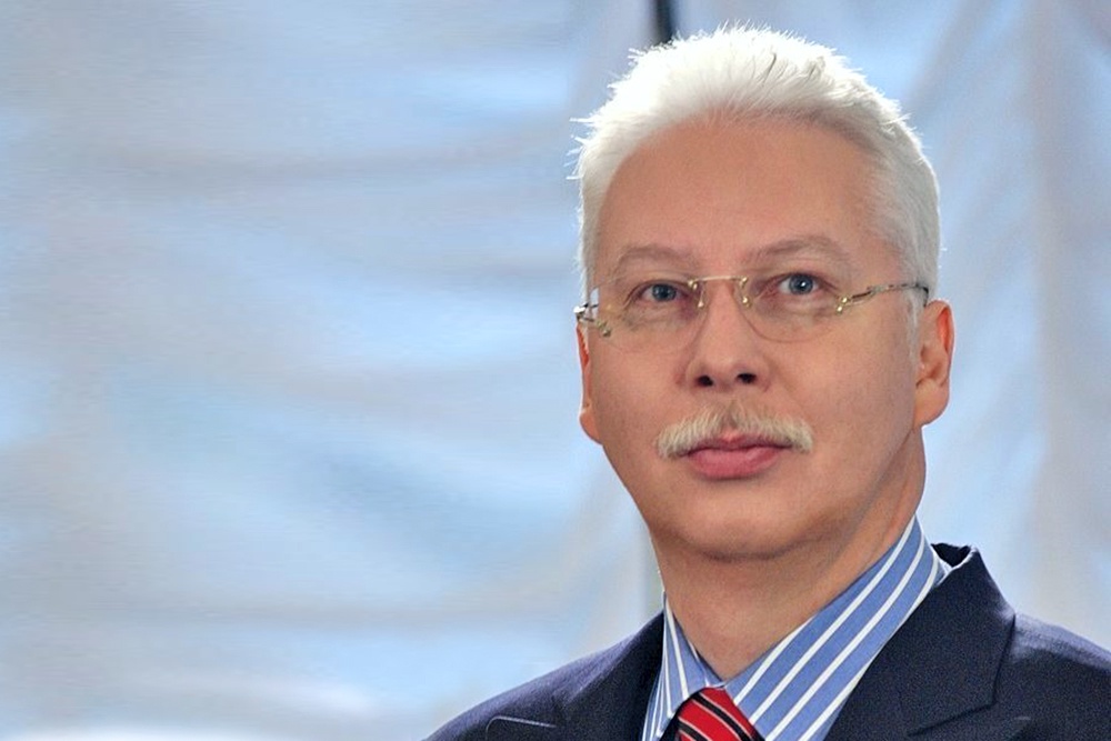 Александр Зимовский, военный эксперт 