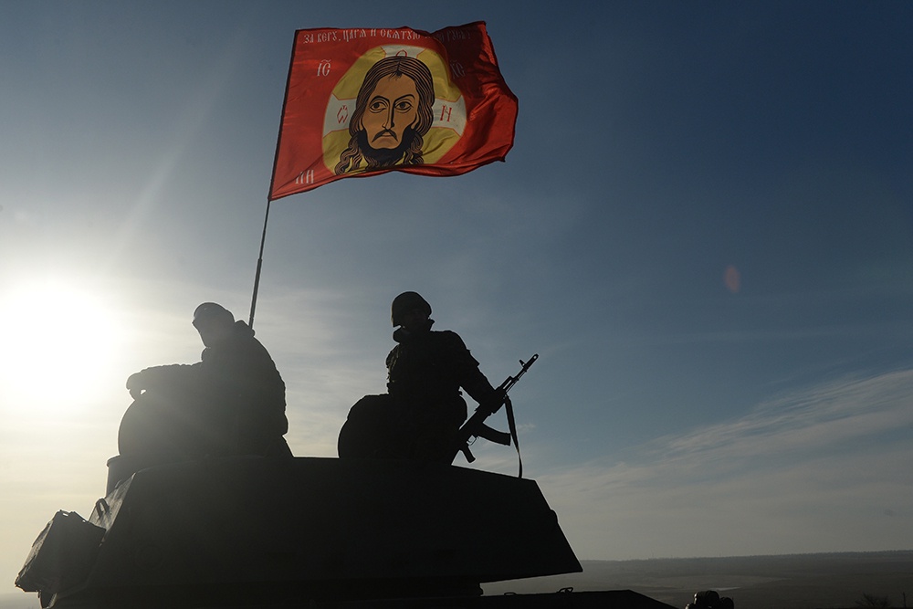 С образом Спасителя наши воины издавна шли на битву с врагом.