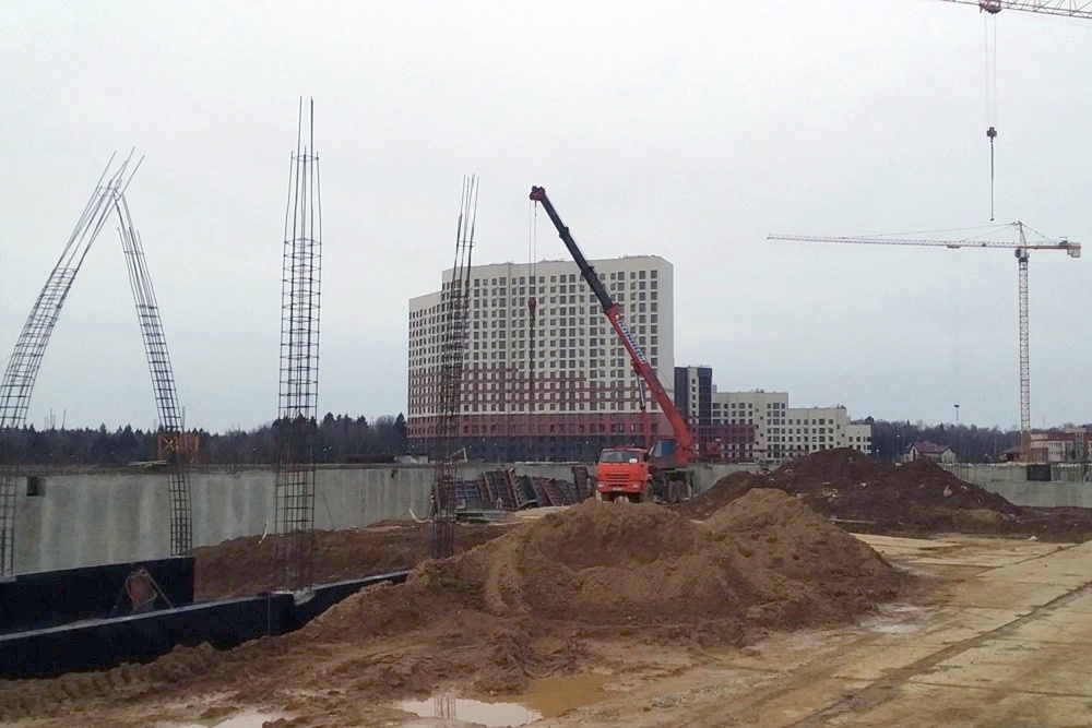 На сегодня по концессионным соглашении удалось построить две школы из четырех.