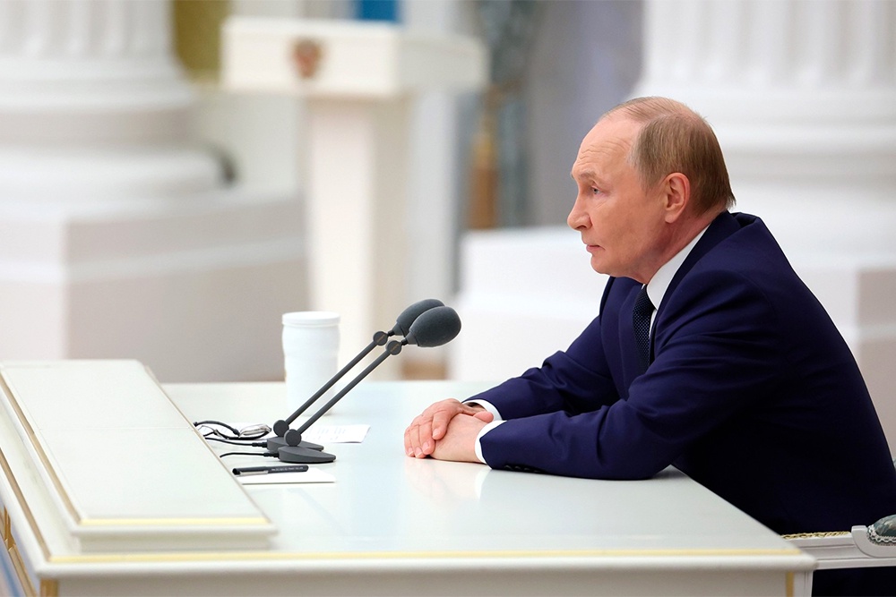 Владимир Путин провел отдельное совещание о подготовке российско-американской встречи в верхах.