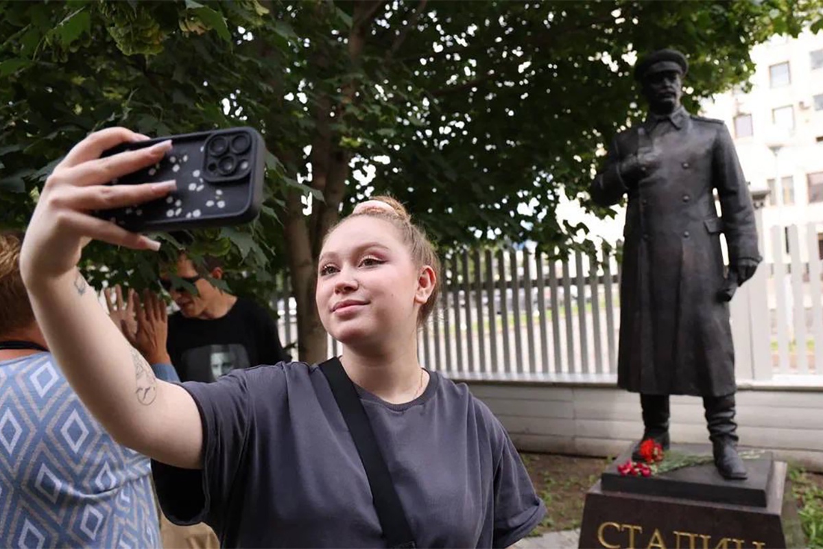 Посещение музея "Вологодская ссылка", где стоит монумент, увеличилось в полтора раза.
