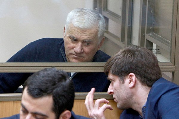 Генпрокуратура подала иск к экс-мэру Махачкалы на 2 ,1 миллиарда рублей