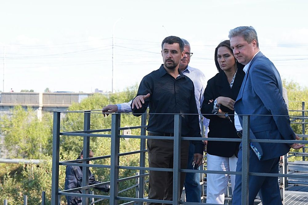 Дмитрий Морев (справа): Прогулочная территория на набережной Северной Двины - основной городской объект благоустройства в 2025 году.