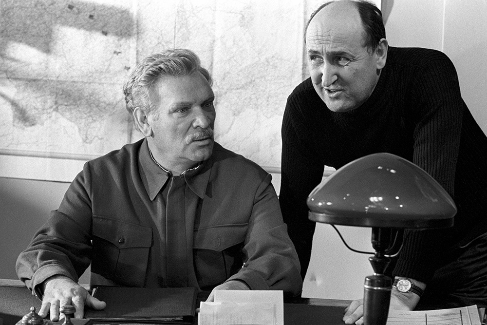 Скрупулезнейшая работа с актером - один из принципов Валерия Ускова.