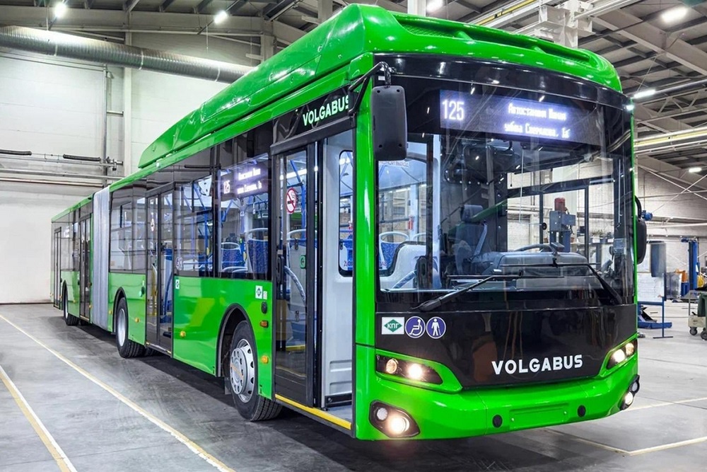 Десять автобусов-"гармошек" могут поехать по улицам Воронежа уже в этом году.