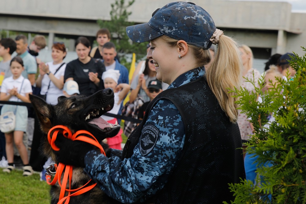 Немецкая овчарка Марта - надежная помощница при проведении поисковых мероприятий.