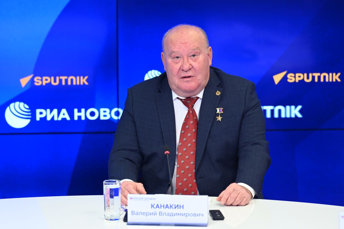 Президент Международной Ассоциации "Альфа", Герой России Валерий Канакин на пресс-конференции к 20-й годовщине трагических событий на Дубровке, 2022 год. Президент Международной Ассоциации "Альфа", Герой России Валерий Канакин на пресс-конференции к 20-й годовщине трагических событий на Дубровке, 2022 год.