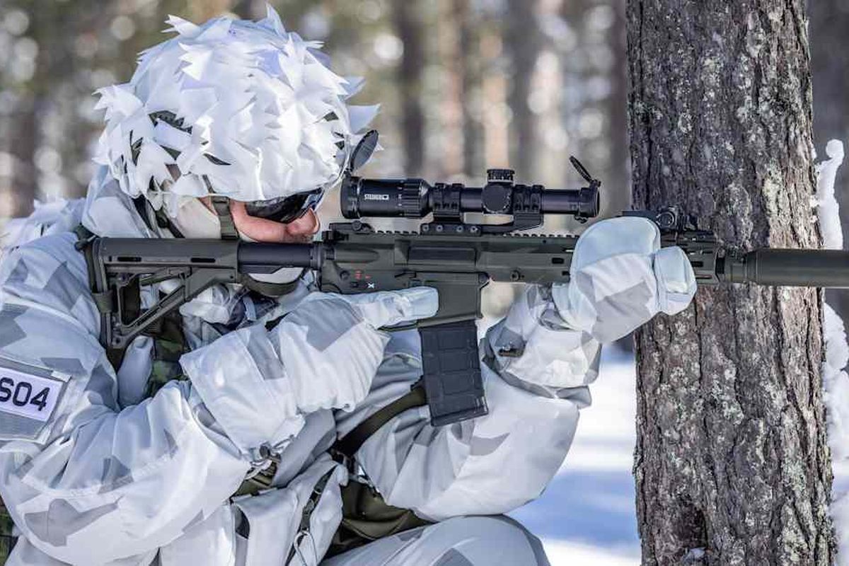 Заменой финской версии АК-47 станет автоматическая винтовка ARG собственной разработки. Заменой финской версии АК-47 станет автоматическая винтовка ARG собственной разработки.