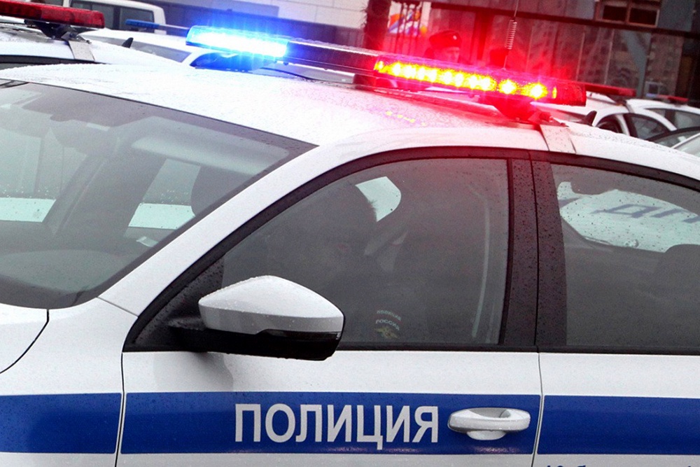 В Новосибирской области грузовик насмерть сбил дорожных рабочих