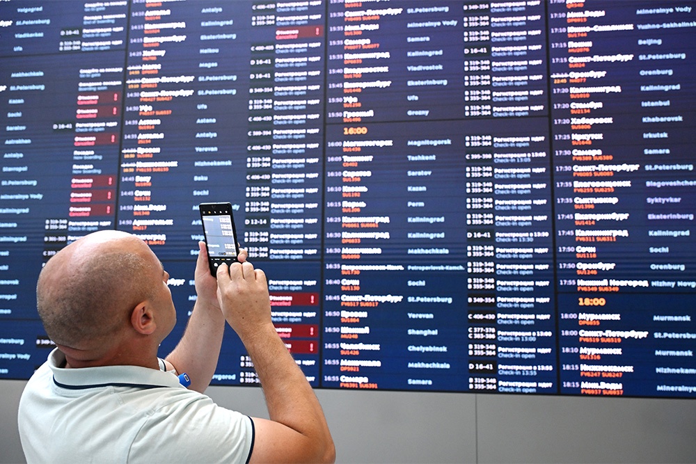 Сообщение об отмене рейса для пассажиров всегда как обухом по голове. И тут важно не растеряться.