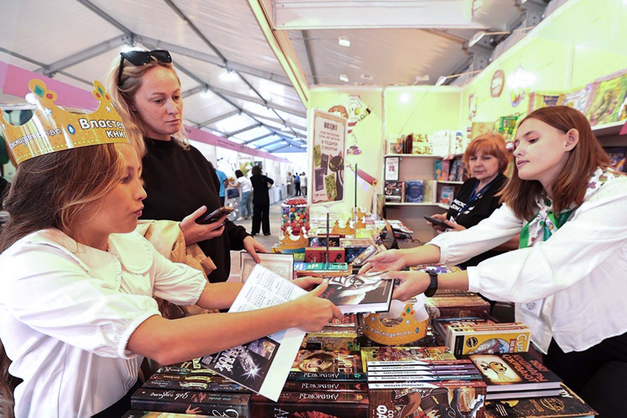 В ММКЯ примут участие более 300 издателей и книгораспространителей.