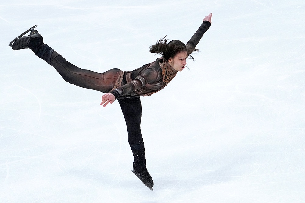 Фигурист Петр Гуменник Фигурист Петр Гуменник