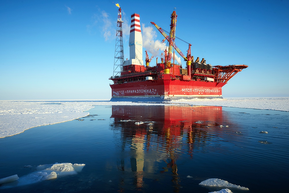 На шельфовых объектах нефтедобычи применяют все больше отечественного оборудования.