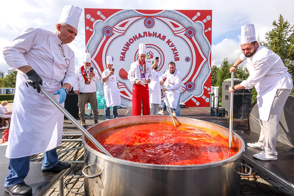 Какие продукты допустимы в борще? В России разрабатывают ГОСТ русской кухни: что в нем зафиксируют