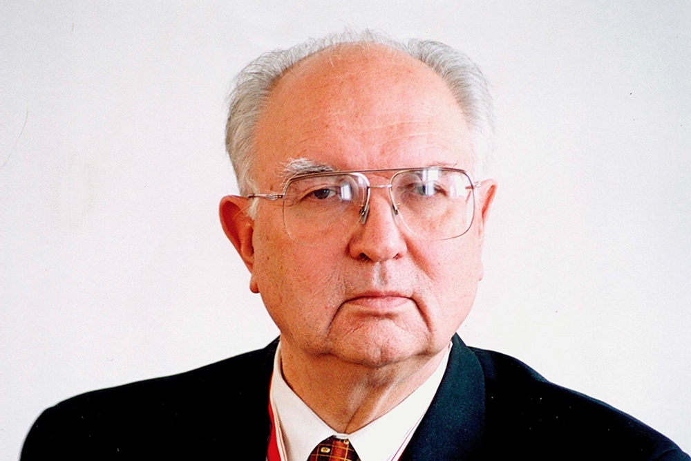 Академик Евгений Федосов