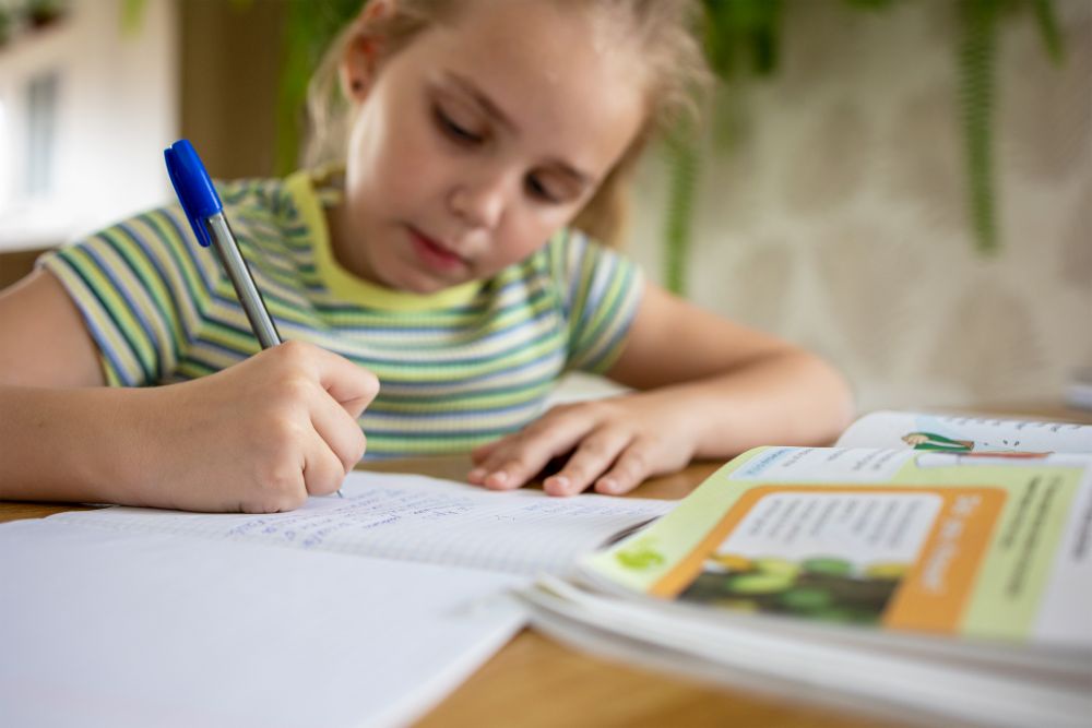 Минпросвещения ограничило время на домашние задания для школьников