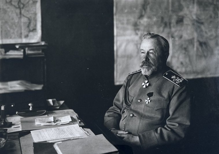 Генерал Алексей Николаевич Куропаткин.