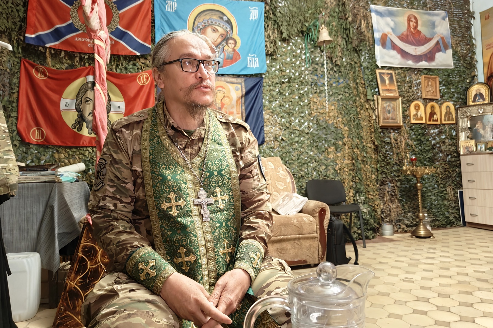 Отец Александр - священник бригады им. Невского