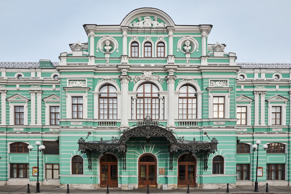 Большой драмтеатр им. Г.А. Товстоногова объявил планы на первую половину сезона