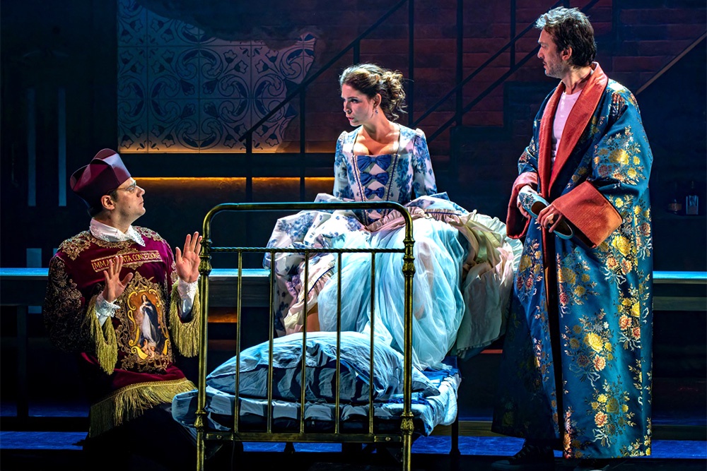 Герои нынешнего спектакля заметно отличаются от привычных нам персонажей Бомарше.