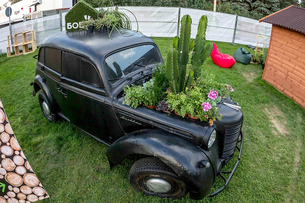 Разовый наем дачи запрещен не будет. Ограничивается лишь коммерческое использование.