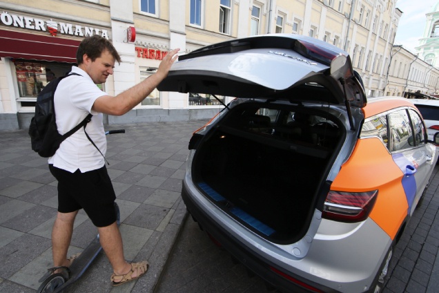 Экономическая привлекательность каршеринга растет на фоне высокой стоимости новых автомобилей.