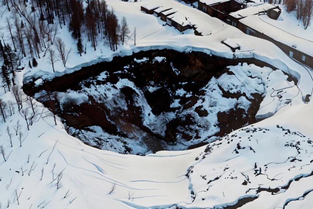 Администрация Норильска оперативно привлекла специалистов для проведения детального исследования места трагедии.