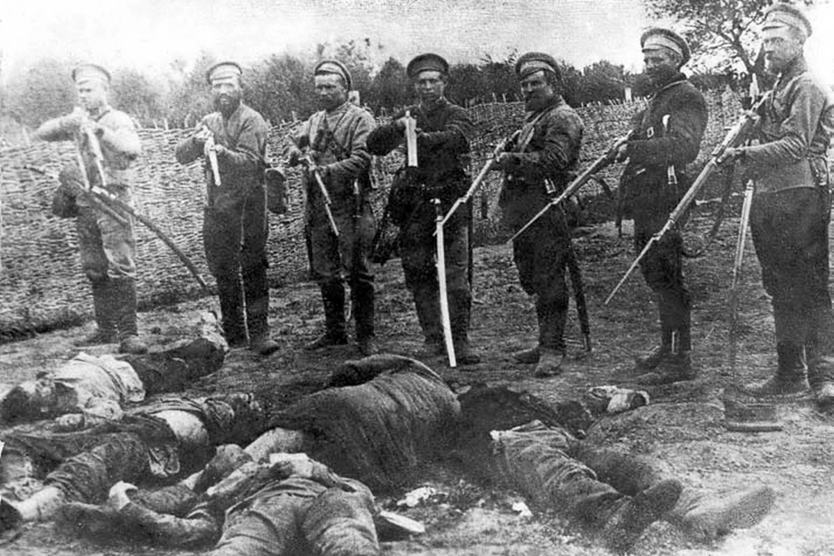 "Звери". Еженедельник Саратовского губернского военкомата "Красноармеец", 23 февраля 1919 года.