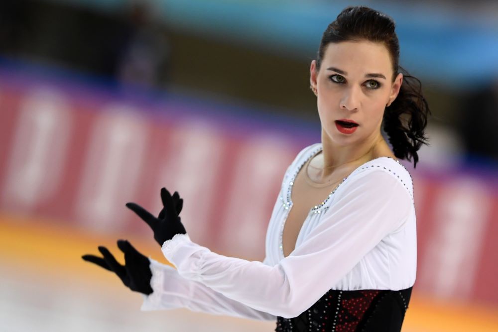 Алена Леонова