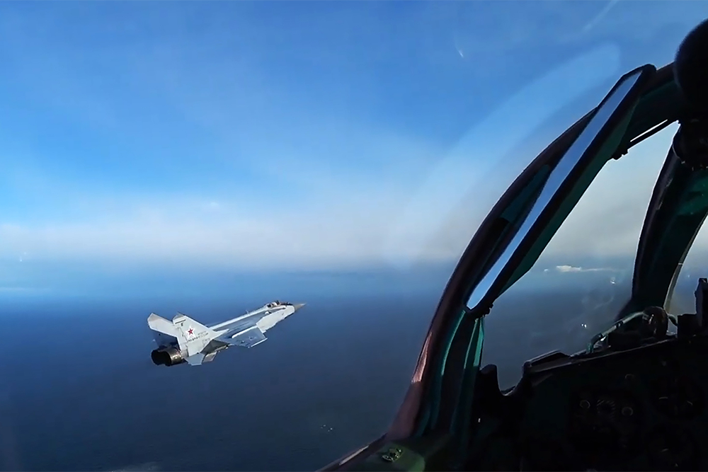 Даже плановые полеты российских МиГ-31 вызывают нервную реакцию у европейцев.