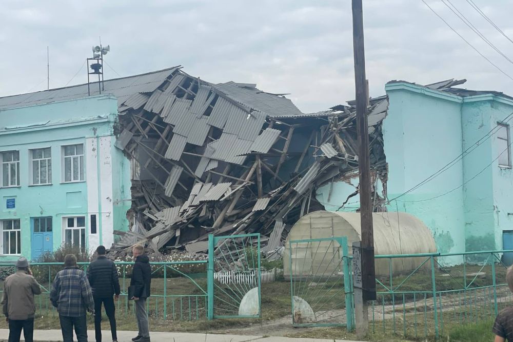 В Новосибирской области рухнула школа 1937 года постройки