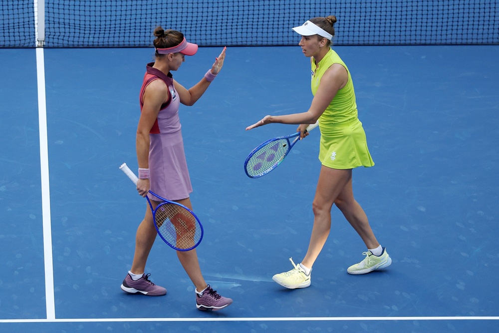 В этом сезоне Вероника Кудерметова с напарницей выиграли Уимблдон, были в финалах WTA-1000 и полуфинале US Open.