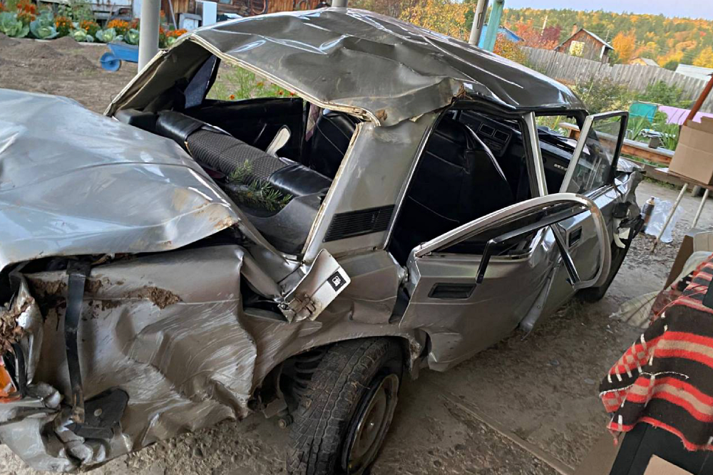 Шестеро подростков пострадали в автоаварии под Иркутском