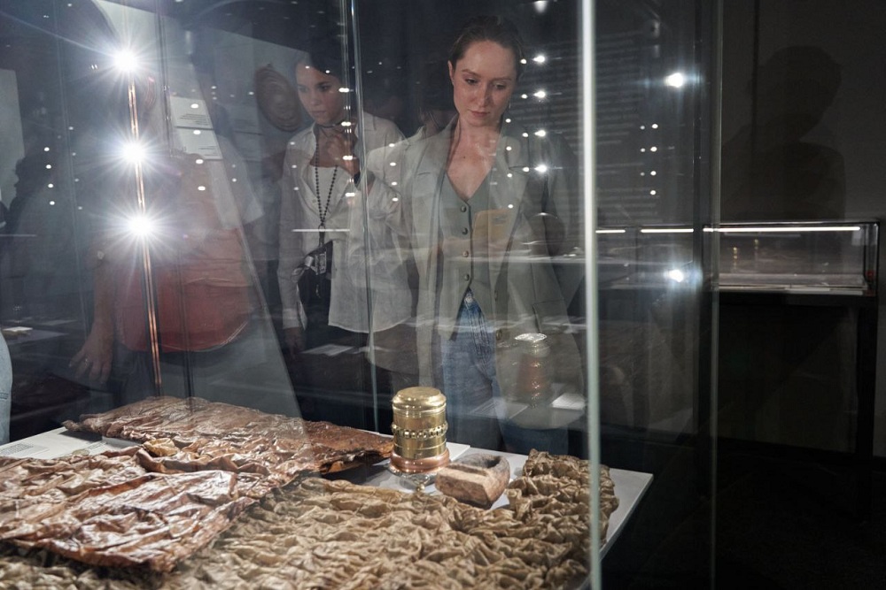 Приморцам впервые показали историю освоения Аляски
