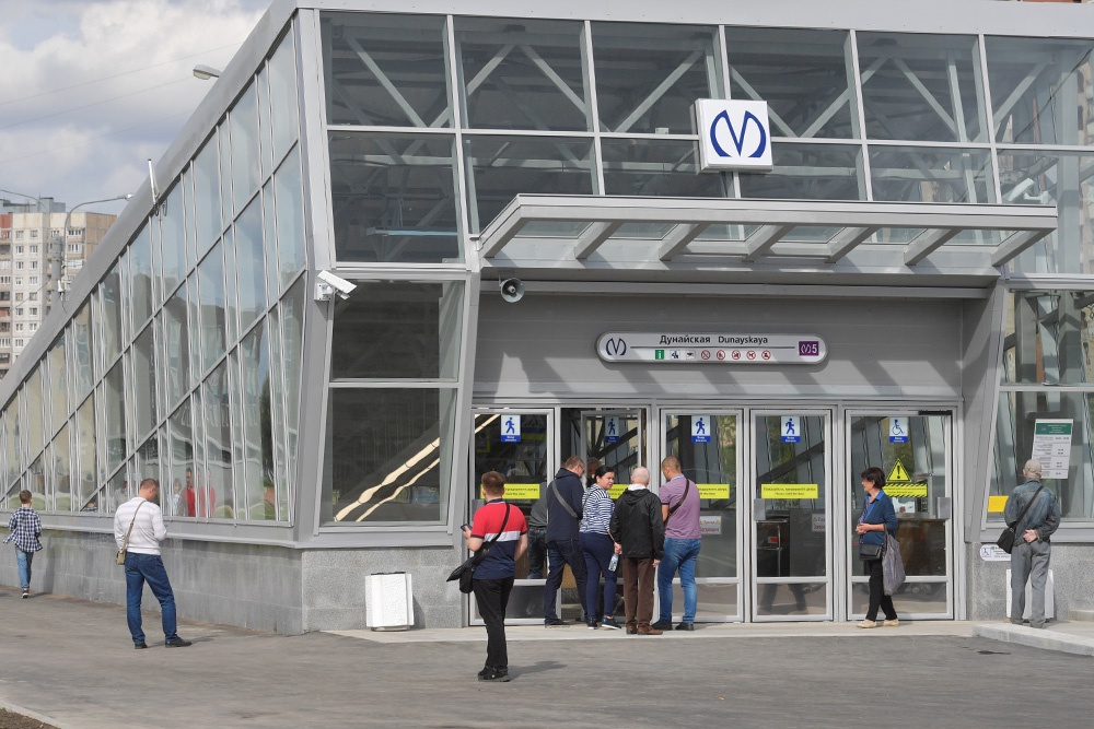 При сбоях в работе метро Петербурга пассажиров пропустят бесплатно