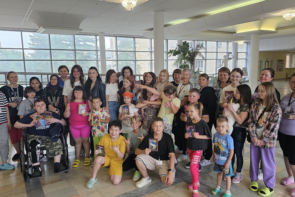 В "Русском поле" и пациенты, и их сопровождающие - все как одна большая семья.