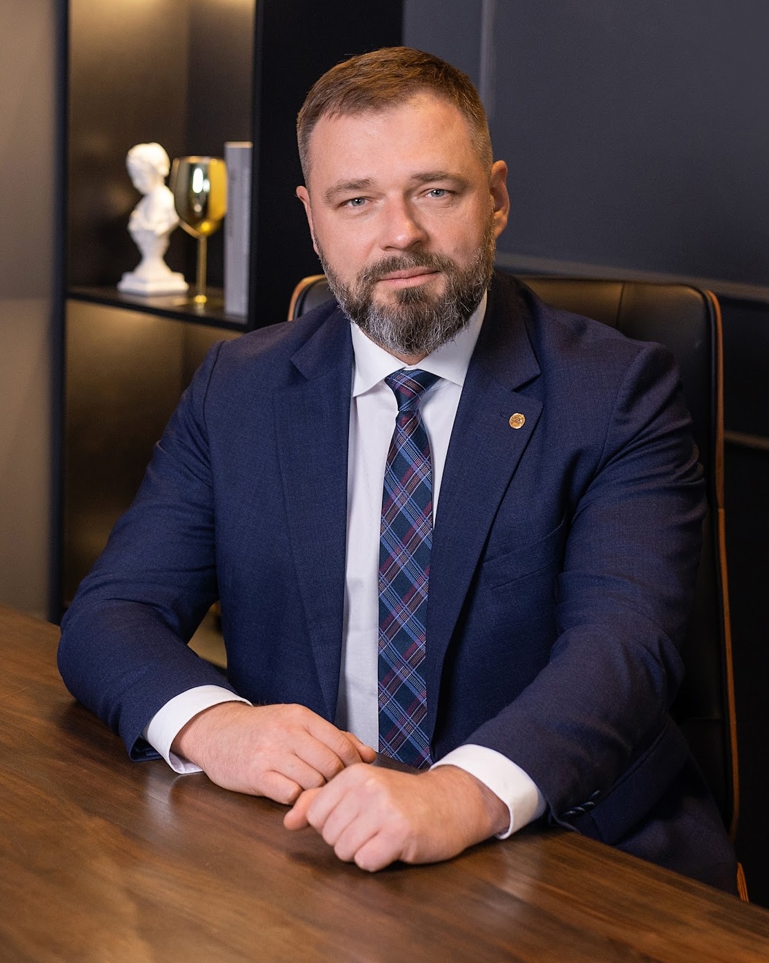 Клиенты выбирают надежность финансового института и высокий уровень сервиса