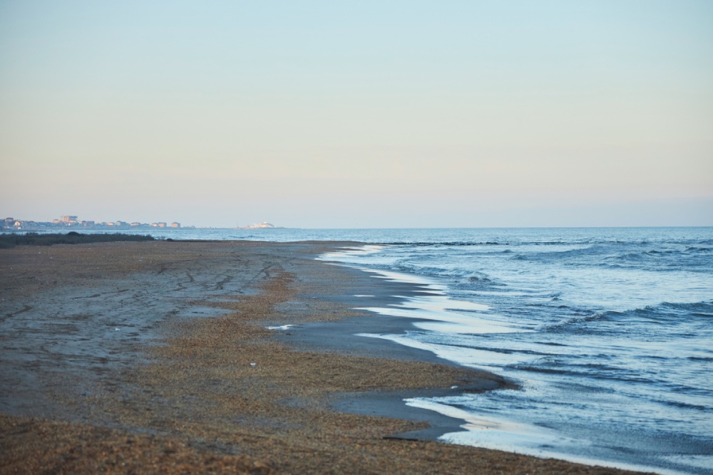 Минприроды: Падение уровня воды в Каспийском море продолжается последние 30 лет