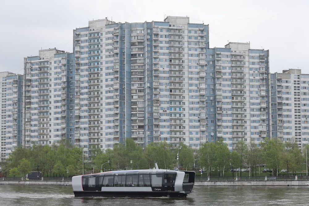 Московские электросуда уникальны - они работают круглый год. Подобного транспорта на реке нет нигде в мире. 