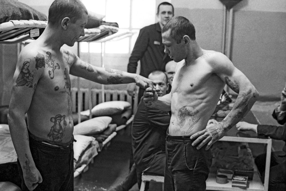 90 процентов сегодняшних публикаций о "ворах в законе" - ложь. А сериалы - вообще сплошная ложь.