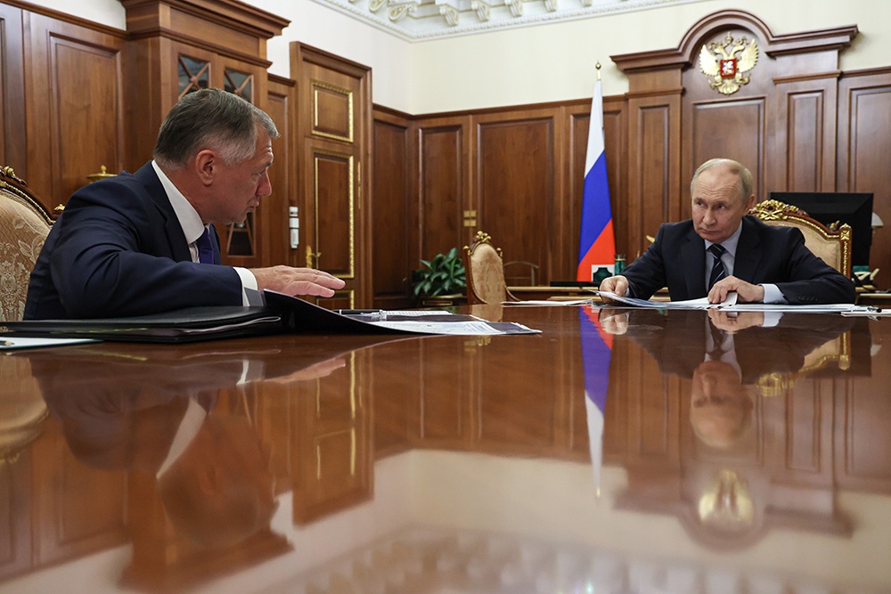 Владимир Путин оценил ситуацию с ипотекой и дорогами
