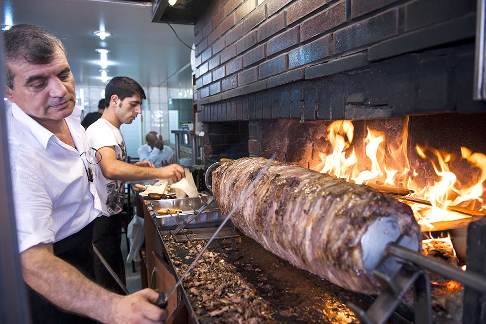 Дёнеры в Германии приносят около 10 млрд евро в год.