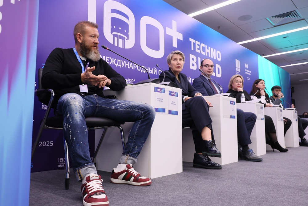 Александр Копылов (слева) уверен: бизнес должен видеть в проекте не сиюминутную выгоду, а перспективу.