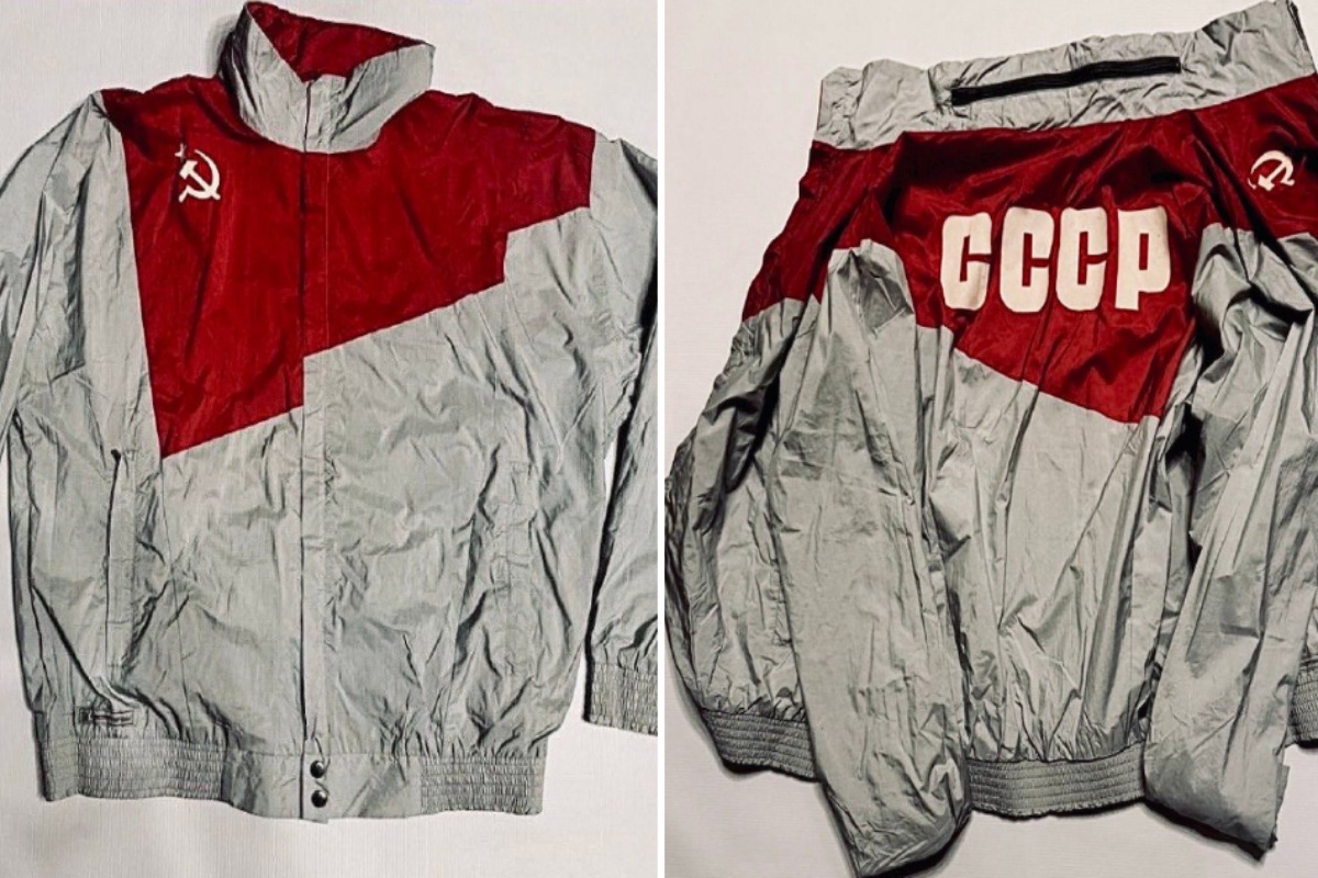 Ветровка сборной СССР из 1988 года прекрасно сохранилась.